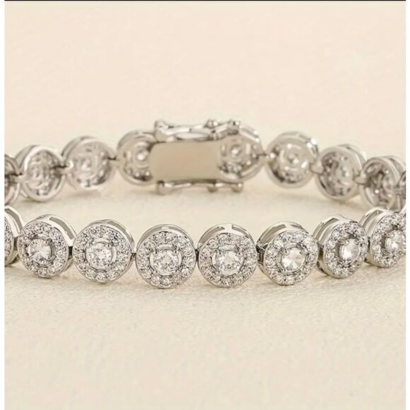 OVAL DIAMOND TENNIS SILVER BRACELET - Picture 1 of 3